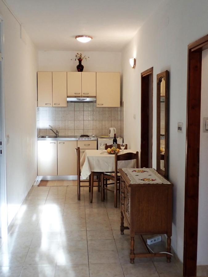 Katja Beach Apartment Račišće المظهر الخارجي الصورة