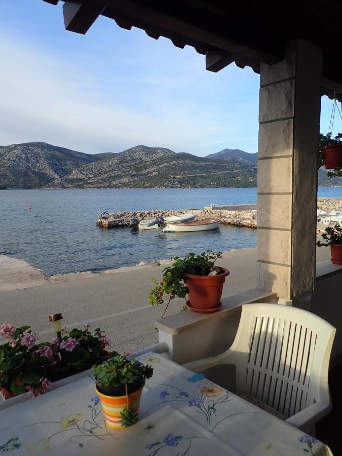 Katja Beach Apartment Račišće المظهر الخارجي الصورة