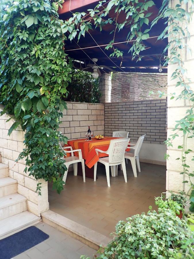 Katja Beach Apartment Račišće المظهر الخارجي الصورة