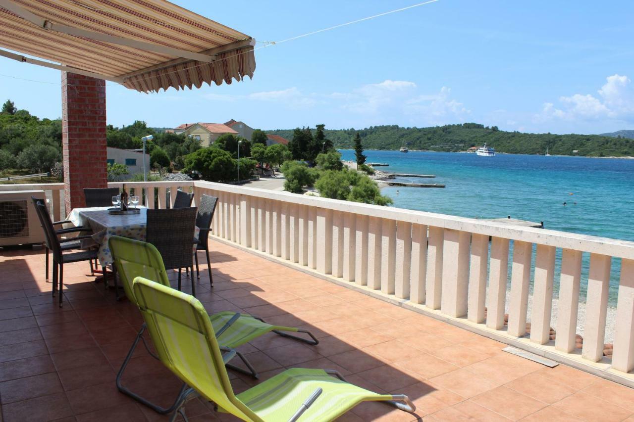 Katja Beach Apartment Račišće المظهر الخارجي الصورة